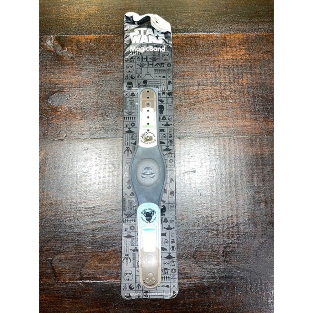 Disney Parks Star Wars Galaxy's Edge‎ Blue & Green Milk Magicband Linkable